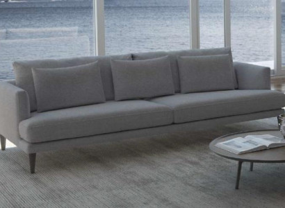 Moderner Grauer Sofa Dreisitzer Sitzmöbel Designer Luxus Couchen Wohnmöbel